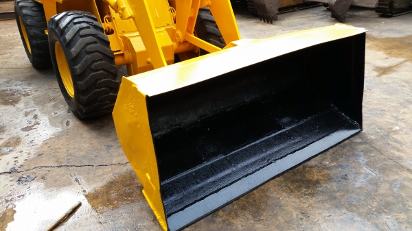 ขาย รถตัก TCM รุ่น 808A มือสองญี่ปุ่น ขาย รถตัก TCM รุ่น 808A มือสองญี่ปุ่น