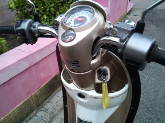 มัดจำแล้ว scoopy i ปี 53 กท524 ไมล์11570โล