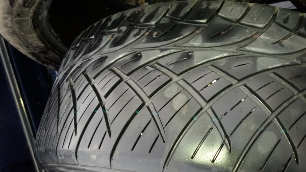 ขายยาง265 50 20 nitto420 ชุดละ8900