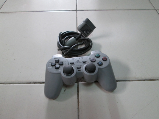 ตามรูปเลยครับ   ตามสภาพครับ   ทั้งหมด  600 บาท