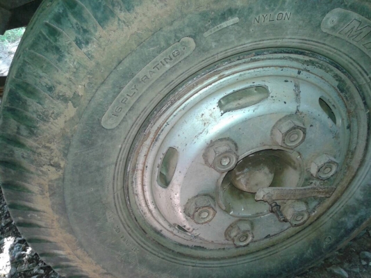 ขาย 6 ล้อ NPR59PU5 กระบะยาว 5 เมตร ปี 35 เครื่อง 4BD1 115 แรงม้า คัสซีสวยตลอดเส้น 6 น็อตหน้า-หลัง เกียร์สั้น ยางเต็ม ทะเบียนพร้อมโอนครับ ขาย 6 ล้อ NPR59PU5 กระบะยาว 5 เมตร ปี 35 เครื่อง 4BD1 115 แรงม้า คัสซีสวยตลอดเส้น 6 น็อตหน้า-หลัง เกียร์สั้น ยางเต็ม ทะเบียนพร้อมโอนครับ