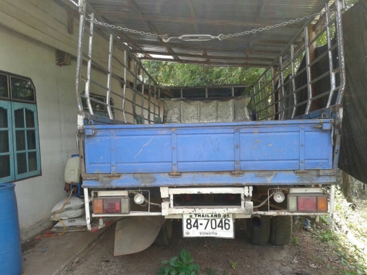 ขาย 6 ล้อ NPR59PU5 กระบะยาว 5 เมตร ปี 35 เครื่อง 4BD1 115 แรงม้า คัสซีสวยตลอดเส้น 6 น็อตหน้า-หลัง เกียร์สั้น ยางเต็ม ทะเบียนพร้อมโอนครับ ขาย 6 ล้อ NPR59PU5 กระบะยาว 5 เมตร ปี 35 เครื่อง 4BD1 115 แรงม้า คัสซีสวยตลอดเส้น 6 น็อตหน้า-หลัง เกียร์สั้น ยางเต็ม ทะเบียนพร้อมโอนครับ