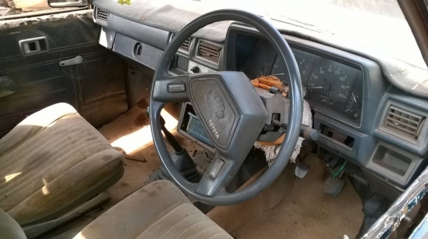 ขาย TOYOTA HERO 2 ไมล์ 2.4D ปี 30 สภาพพร้อมใช้งาน คัสซีสวยตลอดเส้นไม่มีปะ ทะเบียนพร้อม ราคาคุยกันได้ครับ ขาย TOYOTA HERO 2 ไมล์ 2.4D ปี 30 สภาพพร้อมใช้งาน คัสซีสวยตลอดเส้นไม่มีปะ ทะเบียนพร้อม ราคาคุยกันได้ครับ