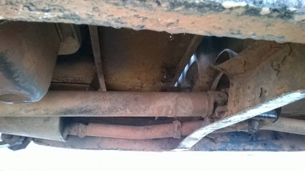 ขาย ISUZU KB 2200 รถใช้งานอยู่ทุกวัน ทะเบียนพร้อม ราคาต่อรองได้