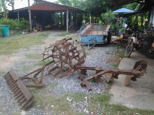 คูโบต้ารุ่นL2000เครื่องดีเกียดีไฮโนลิดดี