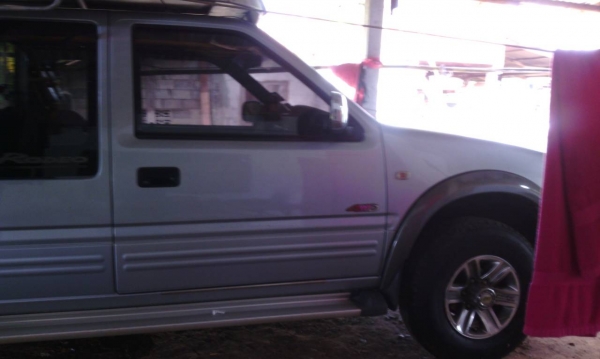 ขายรถบ้าน ISUZU มือเดียวสภาพนางฟ้า ขายรถบ้าน ISUZU มือเดียวสภาพนางฟ้า