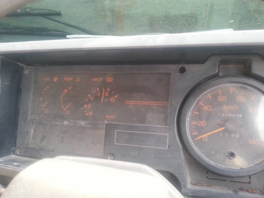 ขายด่วนรถ6ล้อติดเครน3ตัน