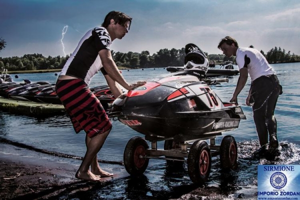 JOBE! เสื้อชูชีพ