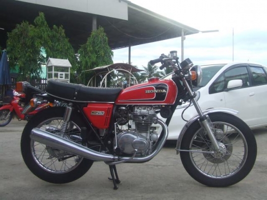ขาย CB250 ปี1975 เดิมๆ 50,000 บาทถ้วน