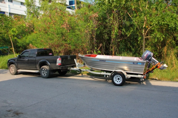 บริการรับลากเรือ เจ็ทสกี ส่งทั่วราชอาณาจักร