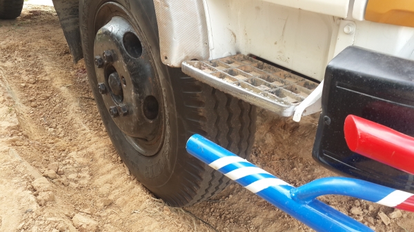 ขายด่วนHINOหกล้อดั้มยาง900เครื่องHO7C 185 แรงสภาพพร้อมใช้แอร์เย็นโทร0843923995