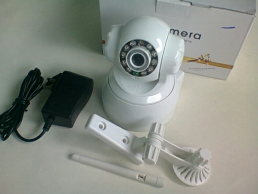 กล้อง IP camara ไร้สาย สั่งงานผ่านมือถือ เป็นยามเฝ้าบ้านแทนคุณ   ฟรี Kingston Micro SD Card