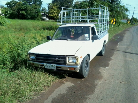 ขายรถกระบะไมตี้พร้อมคอกกระเหลด65000