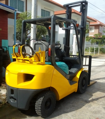 ขายฟอร์คลิฟท์ โคมัตสุ FG25-16 เสา 4.5 เมตร 081-3535-948