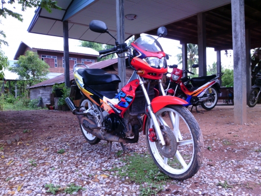 ขายHonda Dash125เครื่องเดิมมีเล่มพร้อมชุดโอนราคา6,900บาท ขายHonda Dash125เครื่องเดิมมีเล่มพร้อมชุดโอนราคา6,900บาท