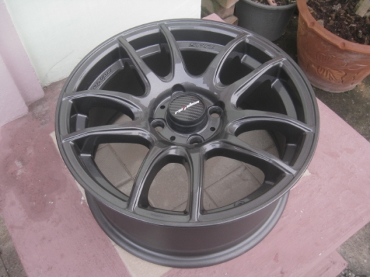 ขายล้อแม็กมือ2 lenso pde 15" สนใจติดต่อเล็กคลองสามครับ 081-3747940