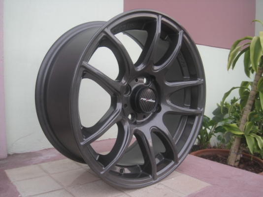 ขายล้อแม็กมือ2 lenso pde 15" สนใจติดต่อเล็กคลองสามครับ 081-3747940