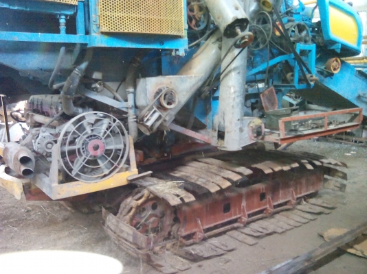 ขายรถเกี่ยวข้าว เกษตรพัฒนา อุ้ม 2.5 ตัน รุ่นปลดหนี้ ปี 50 หน้าเกียว 3 เมตร ขายรถเกี่ยวข้าว เกษตรพัฒนา อุ้ม 2.5 ตัน รุ่นปลดหนี้ ปี 50 หน้าเกียว 3 เมตร