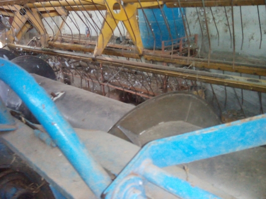 ขายรถเกี่ยวข้าว เกษตรพัฒนา อุ้ม 2.5 ตัน รุ่นปลดหนี้ ปี 50 หน้าเกียว 3 เมตร ขายรถเกี่ยวข้าว เกษตรพัฒนา อุ้ม 2.5 ตัน รุ่นปลดหนี้ ปี 50 หน้าเกียว 3 เมตร