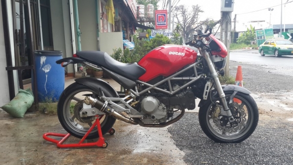 วุฒิ นนบุรี ขาย ดูคาติ s4 สภาพนางฟ้าเครื่องยนต์ดีมากท่อแต่งเสียสรรพสารมิตรแล้ว