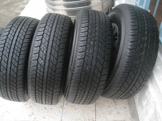 ขายล้อแม็ก Nissan navara calibre 16" พร้อยางปี13 สนใจติดต่อเล็กคลองสามครับ 081-3747940