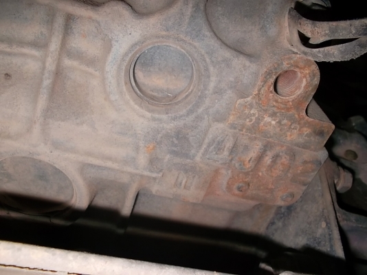 KIA จัมโบ้ ปี2005 วางเครื่องอีสุ 3000 ลงเล่ม