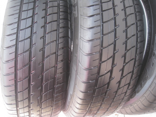 ขายล้อแม็ก Toyota vios 15" พร้อมยางปี14สนใจติดต่อเล็กคลองสามครับ 081-3747940