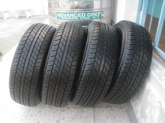 ขายยางป้ายแดง 255/70r16 dunlop at20 grandtrek ยางผลิตปี 13 สนใจติดต่อเล็กคลองสามครับ 081-3747940