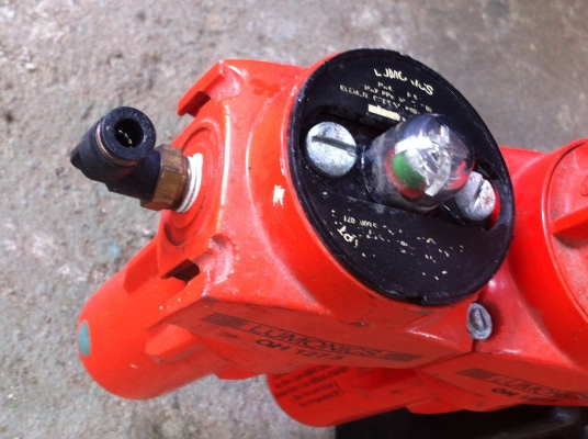 ชุดลดความชื่นระบบลม LUMONICS โดยลดอุณหภูมิลงและทำลมให้แห้งและสะอาด(มี 2 ชุด)