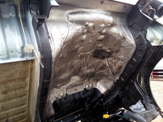 6 ล้อกลาง  *Euro.2*  HINO  MEGA  FC4J  175  แรงม้า+Turbo+Inter  * ยาว 6.50 ม. *  รถสวยเดิม+สวยจริง * รถห้างแท้ * มีเล่มพร้อม *