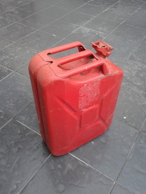 มาอีกแล้ว ล้อ jrd 15x7.5 -5 + ถังสำรอง 20 ลิตร มาอีกแล้ว ล้อ jrd 15x7.5 -5 + ถังสำรอง 20 ลิตร