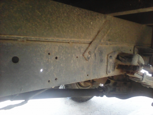 หกล้อ อีซูซุ TL85 ช่วงสั้น สภาพสวยๆบางเดิม..บักคัก..ทะเบียนพร้อมโอน