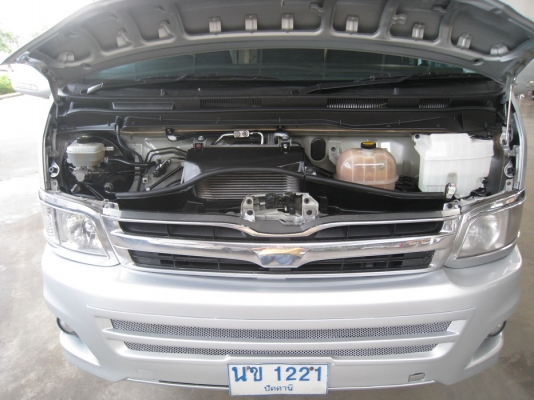 TOYOTA COMMUTER 2.5D4D TOYOTA COMMUTER 2.5D4D