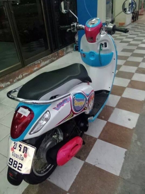 All New Honda Scoopy i ลาย VIVIC ME รถสวยวิ๊ง รุ่นใหม่ล่าสุด All New Honda Scoopy i ลาย VIVIC ME รถสวยวิ๊ง รุ่นใหม่ล่าสุด