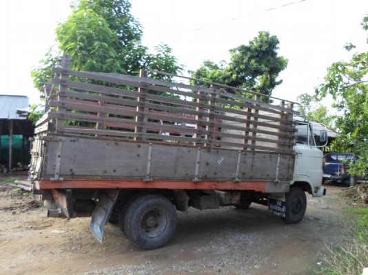 ขายรถฮีโน่ KM สภาพดี 1ใน 100 tel 081-8857576 จำเป็นต้องขาย สิบล้อใหม่จะมาแล้ว