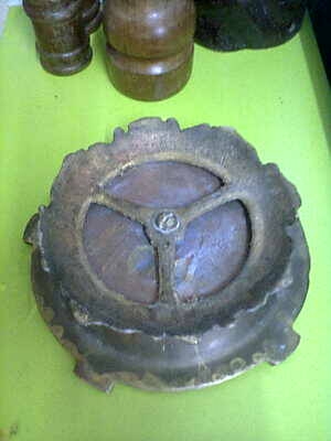 งานทองเหลืองที่่เขีย่บุหรี่