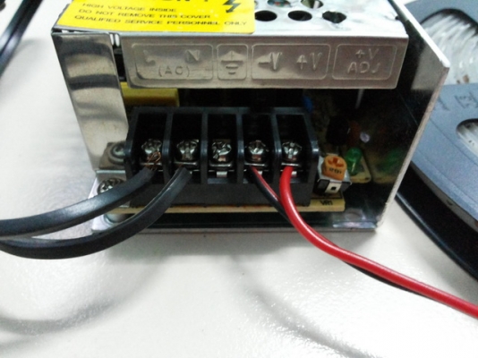 LED สีขาว สีเขียว แบบเส้น ยาว 5 เมตร กันน้ำ ราคาถูก LED สีขาว สีเขียว แบบเส้น ยาว 5 เมตร กันน้ำ ราคาถูก