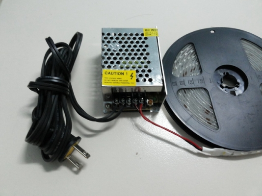 LED สีขาว สีเขียว แบบเส้น ยาว 5 เมตร กันน้ำ ราคาถูก LED สีขาว สีเขียว แบบเส้น ยาว 5 เมตร กันน้ำ ราคาถูก