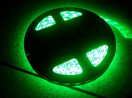 LED สีขาว สีเขียว แบบเส้น ยาว 5 เมตร กันน้ำ ราคาถูก LED สีขาว สีเขียว แบบเส้น ยาว 5 เมตร กันน้ำ ราคาถูก