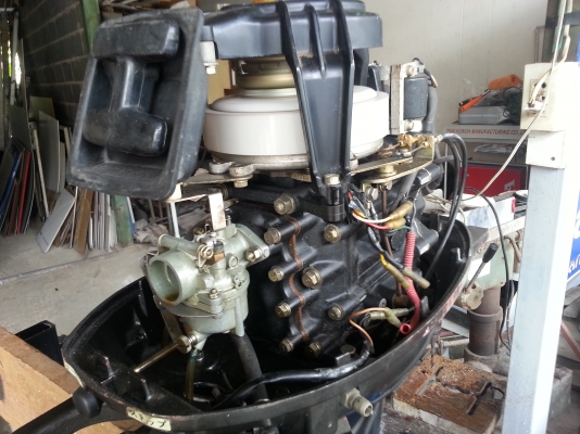 ด่วนเครื่องเรือ 12 แรง subaru พร้อมใช้งาน ราคาถูก