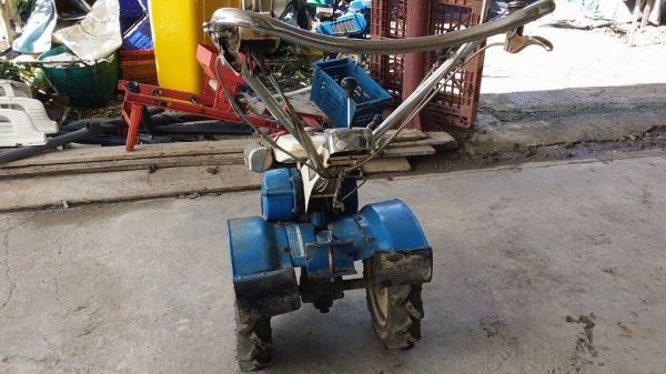 รถไถเดินตาม ISEKI  6.5 แรง  เก่าญี่ปุ่น สภาพพร้อมใช้งาน  เครื่องยนต์แรงและติดง่าย คุณภาพดี