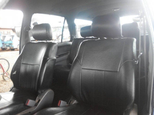 รถนั้งส่วนบุคคล รถแวนโตโยต้า