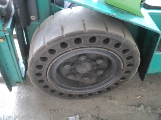 ขายรถยก3ตันนางงามญี่ปุ่น 0875153650