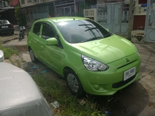Mitsubishi Mirage ปลาย13 ตัว Top 5MT มือเดียววิ่ง 13,xxx กิโล รถสวยไม่มีชนหนักหน้า-หลังเดิมๆน้องๆป้ายแดง
