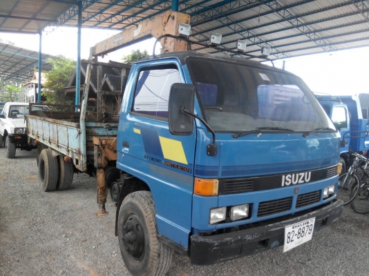 รถเครน 6 ล้อ 2ตันครึ่ง อีซูซู