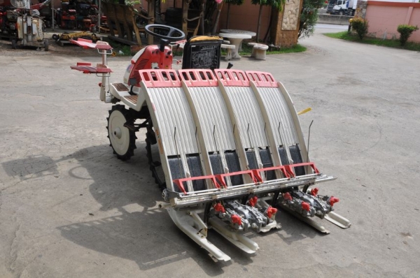 ขายรถดำนา YANMAR R40 สภาพสวยเดิมจากญี่ปุ่นยังไม่เคยใช้ในไทย 35,000 เท่านั้น!!