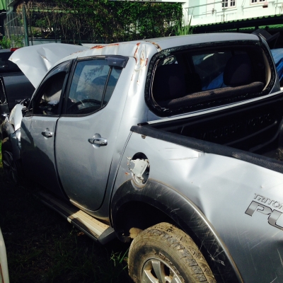 ขายซาก MITSUBISHI TRITON 4ประตู ปี07 ทะเบียนโอนลอย เครื่องเกียร์สวยๆ