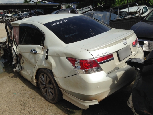 ขายซาก HONDA ACCORD 2.4 iVTEC ปี11 สีขาวมุก ทะเบียนผ่านเเน๊น ไม่จอด สภาพชนด้านซ้ายมา ด้านขวาสวยสะอาด เครื่องสวยปิ้งตามรูป ขายซาก HONDA ACCORD 2.4 iVTEC ปี11 สีขาวมุก ทะเบียนผ่านเเน๊น ไม่จอด สภาพชนด้านซ้ายมา ด้านขวาสวยสะอาด เครื่องสวยปิ้งตามรูป