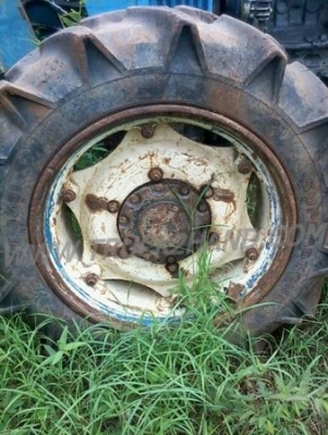 รถไถ NEWHOLLAND รุ่น 5630 4WD พร้อมอุปกรณ์ รถไถ NEWHOLLAND รุ่น 5630 4WD พร้อมอุปกรณ์