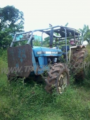 รถไถ NEWHOLLAND รุ่น 5630 4WD พร้อมอุปกรณ์ รถไถ NEWHOLLAND รุ่น 5630 4WD พร้อมอุปกรณ์